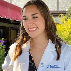 Meet your Posher, Makayla